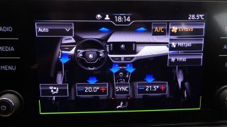 Skoda Kamiq 2021 1.6TDi DSG-AUTOMATIQUE CAMERA AMBITION ΕΛΛΗΝΙΚΟ 3-thumb-25