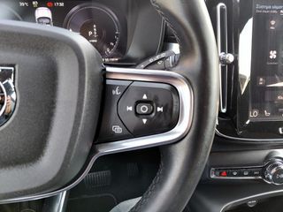 Volvo XC40 2022 XC40 PHEV T4 1500cc 211 hp PLUG-IN HYBRID-thumb-28