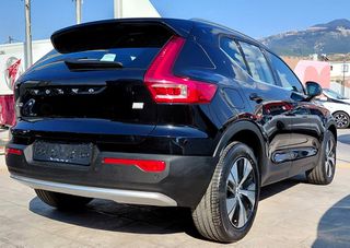 Volvo XC40 2022 XC40 PHEV T4 1500cc 211 hp PLUG-IN HYBRID-thumb-10