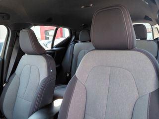 Volvo XC40 2022 XC40 PHEV T4 1500cc 211 hp PLUG-IN HYBRID-thumb-42
