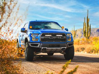 Σετ γρίλιας για Ford F-150 Raptor (2017-2020) με Carbon 6 Drive 18720 Lumens - Lazerlamps
