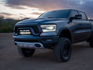 Σετ γρίλιας για RAM Rebel (2019-2024) με Glide με φώτα θέσης 11500 Lumens - Lazerlamps-thumb-9