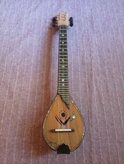 Μπαγλαμάς custom κομψοτέχνημα. Καινούριο όργανο (ΒΙΝΤΕΟ).