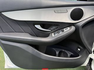 Mercedes-Benz GLC 300 2021 DE  / AMG Line / Night Packet / Πλήρες ιστορικό / Άριστο-thumb-13