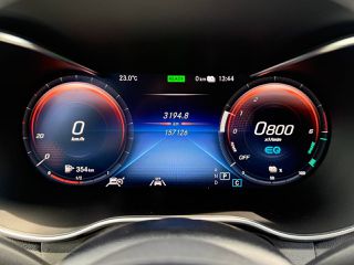Mercedes-Benz GLC 300 2021 DE  / AMG Line / Night Packet / Πλήρες ιστορικό / Άριστο-thumb-16
