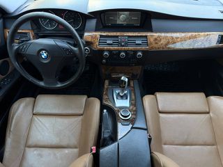 Bmw 530 2007 X Drive / Αυτόματο / Ηλιοροφή / HUD-thumb-1