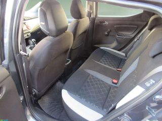 Nissan Micra 2018 0.9cc-ACCENTA-90HP-thumb-11