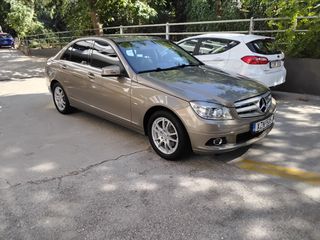 Mercedes-Benz C 200 2010 CGI ELEGANCE-thumb-1