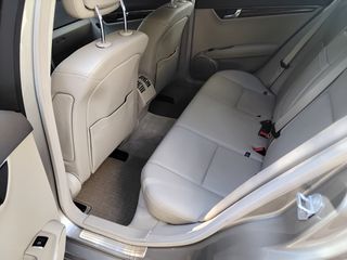 Mercedes-Benz C 200 2010 CGI ELEGANCE-thumb-7