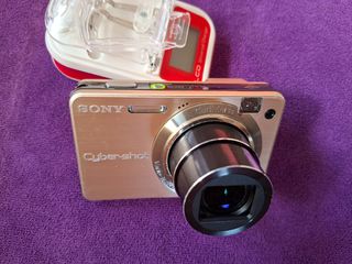 Sony Cybershot DSCW150 8.1MP Digital Camera with 5x Optical Zoom with Super Steady Shot.