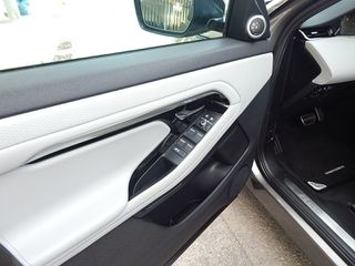 Land Rover Range Rover Evoque 2021 P200 Mild-Hybrid Nolita Edition  R-Dynamic S-thumb-18