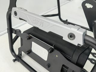 ΣΧΑΡΑ GIVI PLO1201MK HONDA TRANSALP 750-thumb-4