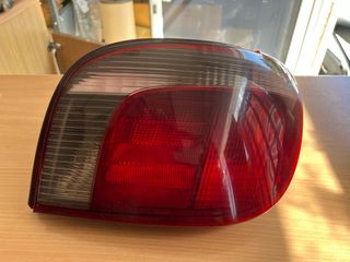 Toyota Yaris ‘99-03 Φανός πίσω δεξιός (Με Πλακέτα) 81550-52040