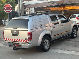 Nissan Navara 2012 V6 4X4-thumb-7