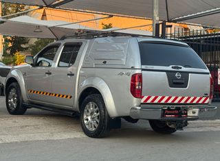 Nissan Navara 2012 V6 4X4-thumb-10