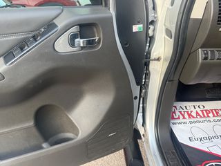 Nissan Navara 2012 V6 4X4-thumb-14