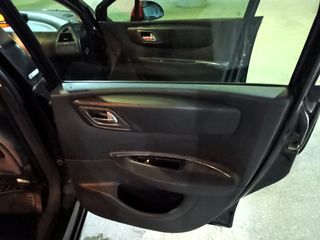 Citroen C4 2006 EXCLUSIVE-thumb-25