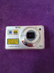 Sony - Cyber-shot DSC-W210 B - Digital camera - compact - 12.1 Mpix - optical zoom: 4 x - supported memory: MS Duo, MS PRO Duo