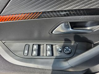 Peugeot 2008 2021 1.5 110HP ACTIVE-thumb-11