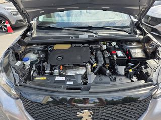 Peugeot 2008 2021 1.5 110HP ACTIVE-thumb-16