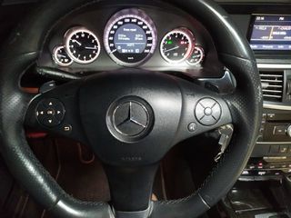 Mercedes-Benz E 200 2009-thumb-6