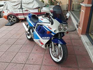 Suzuki GSXR 1100 1989-thumb-1