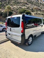 Opel Vivaro 2012-thumb-3