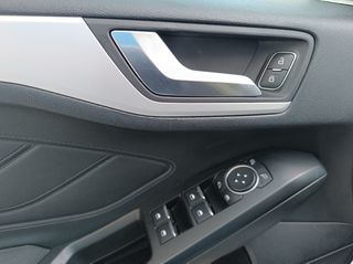 Ford Focus 2019 ¤¤ 1.5 TDCi ¤¤ Combi ¤¤ ΤΙΤΑΝIUM ¤¤-thumb-42