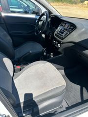 Hyundai i 20 2015-thumb-7