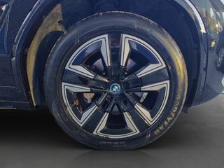 Bmw iX3 2023-thumb-23