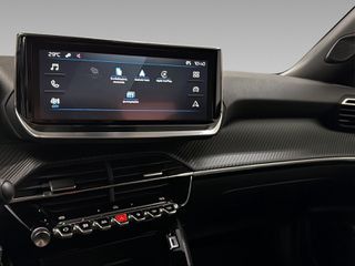 Peugeot 2008 2024 Hybrid 136 E-DCS6 Style-thumb-14