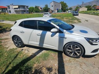 Renault Megane 2017 BOSE EDITION-thumb-2