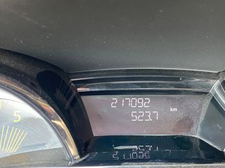 Renault Clio 2014-thumb-11