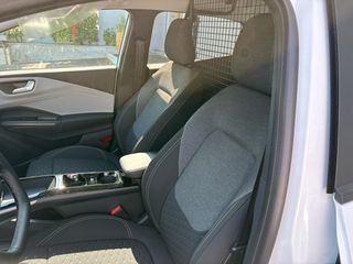 Ford Puma Gen-E 2026 VAN-thumb-8