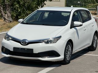 Toyota Auris 2017-thumb-3