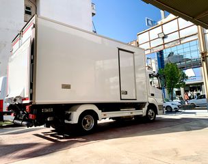 KIESLING ΘΑΛΑΜΟΣ ΜΕ THERMO KING T-600R ME ΠΛΑΙΝΗ ΚΑΙ ΧΩΡΙΣΜΑ-thumb-5