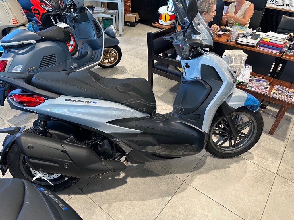 Piaggio Beverly 400 2025 S HPE