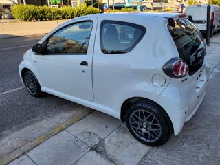 Toyota Aygo 2014 1.0 CITY 3 ΘΥΡΟ-thumb-8