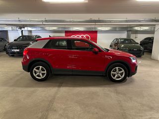 Audi Q2 2022 1.0 TFSI 110HP-thumb-3