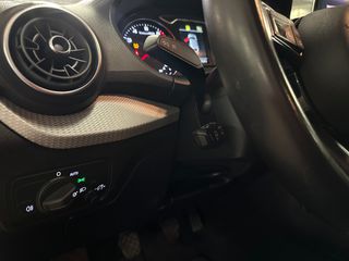 Audi Q2 2022 1.0 TFSI 110HP-thumb-7