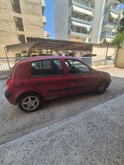 Renault Clio 2002