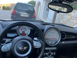 Mini Cooper S 2010-thumb-9