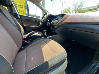 Hyundai i 20 2015 €2000 ΠΡΟΚΑΤΑΒΟΛΗ !! i20 1.1 CRDi YES !!-thumb-32