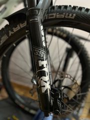 FOX 38 170mm grip2-thumb-2