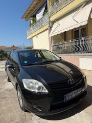 Toyota Auris 2010 1.4 D-4D DIESEL 6 TAXYTO
