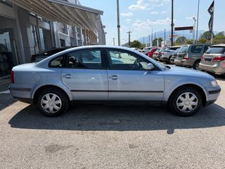 Volkswagen Passat 1999 1.6 COMFORTLINE-thumb-3