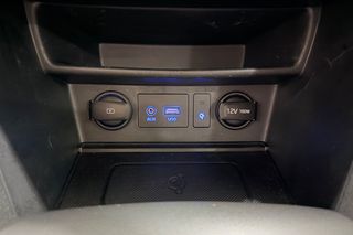 Hyundai Kona 2019 LED | CAMERA | NAVI | ΔΕΡΜΑ | CLIMA-thumb-34