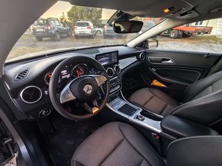 Mercedes-Benz CLA 180 2017 Full Extra-thumb-16