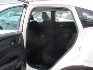 Nissan Qashqai 2023 QASHQAI 1.3lt MT 5Θ Elite-thumb-6