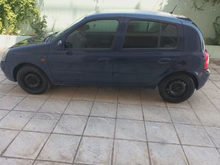 Renault Clio 2004